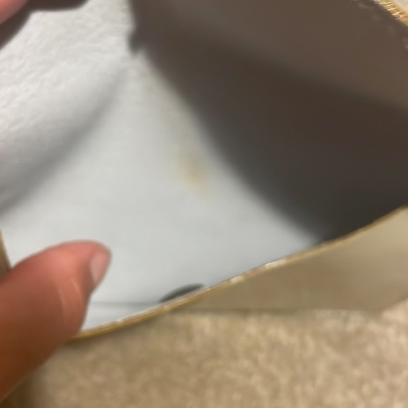 SALVATORE FERRAGAMO PURSE AND ATTACHED WALLET AND DUSTBAG​​​​ - Picture 7 of 16